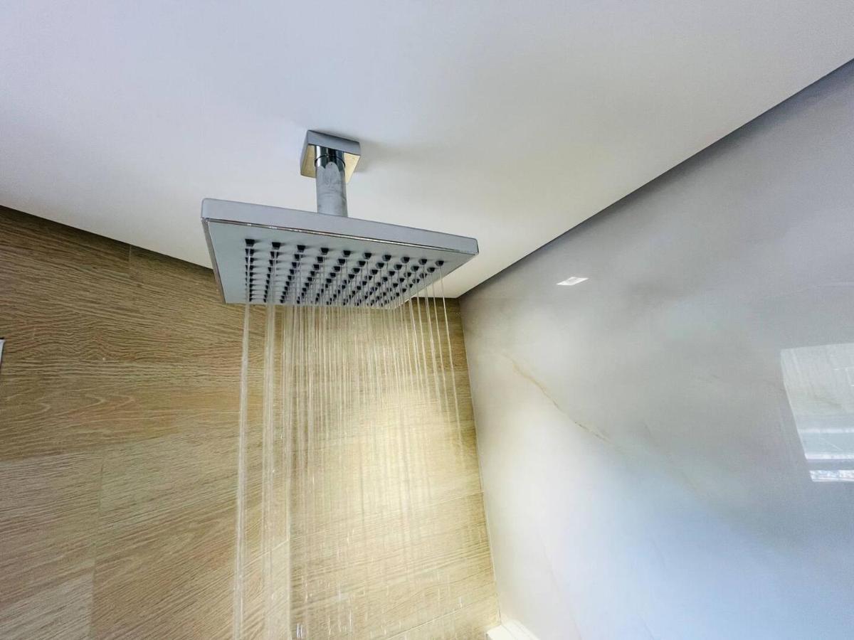 Flat Luxuoso Alto Padrao Frente Mar Com 2 Suites No Iate Plaza Fortaleza  Esterno foto