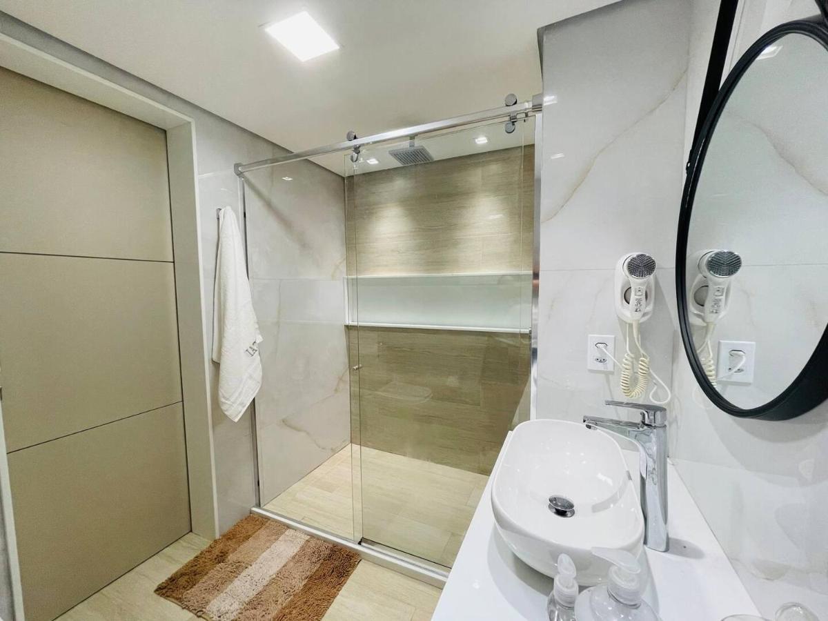 Flat Luxuoso Alto Padrao Frente Mar Com 2 Suites No Iate Plaza Fortaleza  Esterno foto