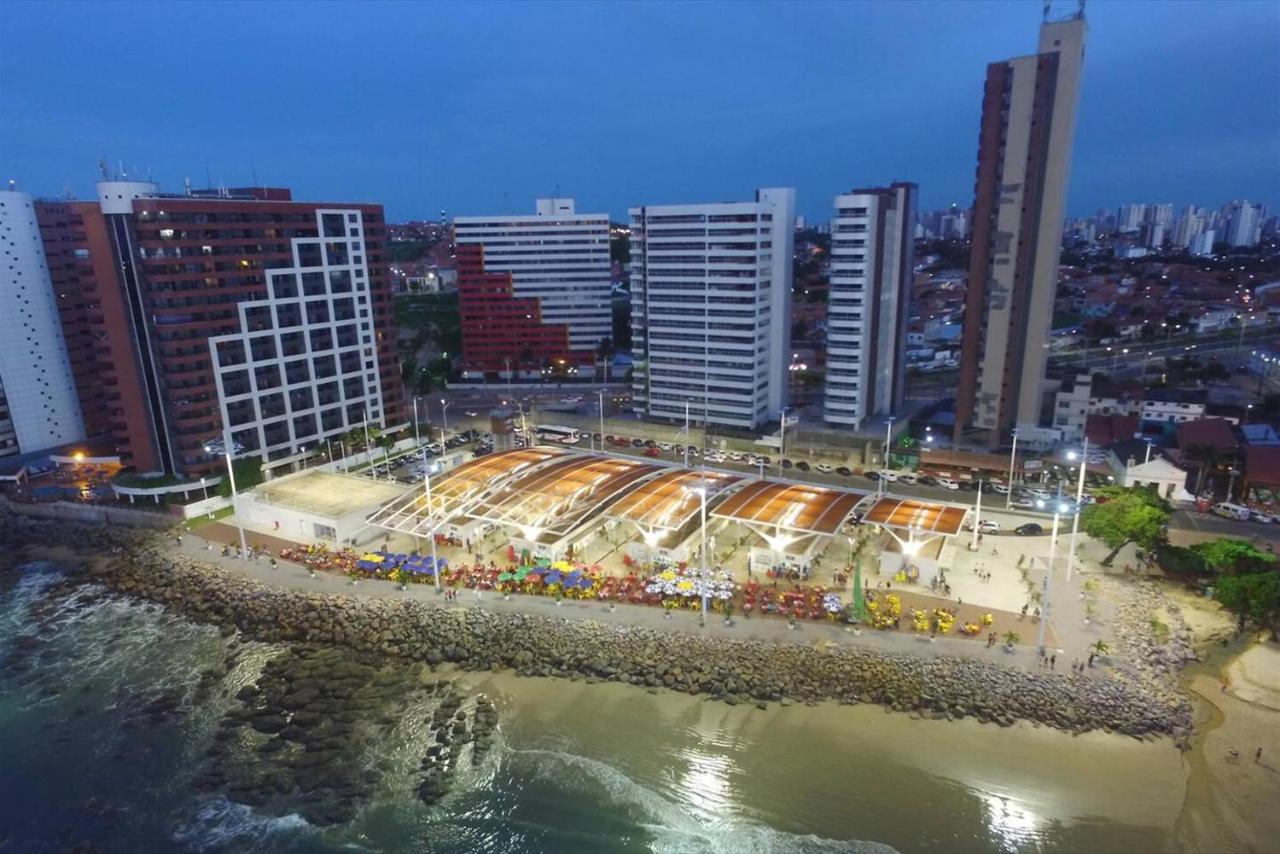 Flat Luxuoso Alto Padrao Frente Mar Com 2 Suites No Iate Plaza Fortaleza  Esterno foto